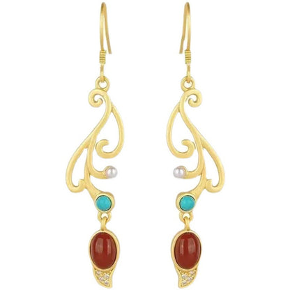 Romantic Gold Earring for Special Moments