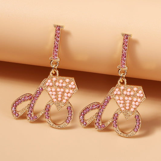 Charming Earring for Any Occasion