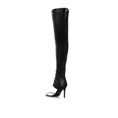 Graceful Orthopedic Boots for Modern Look