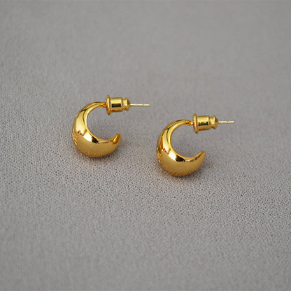 Beautiful Silver Earring with Unique Style