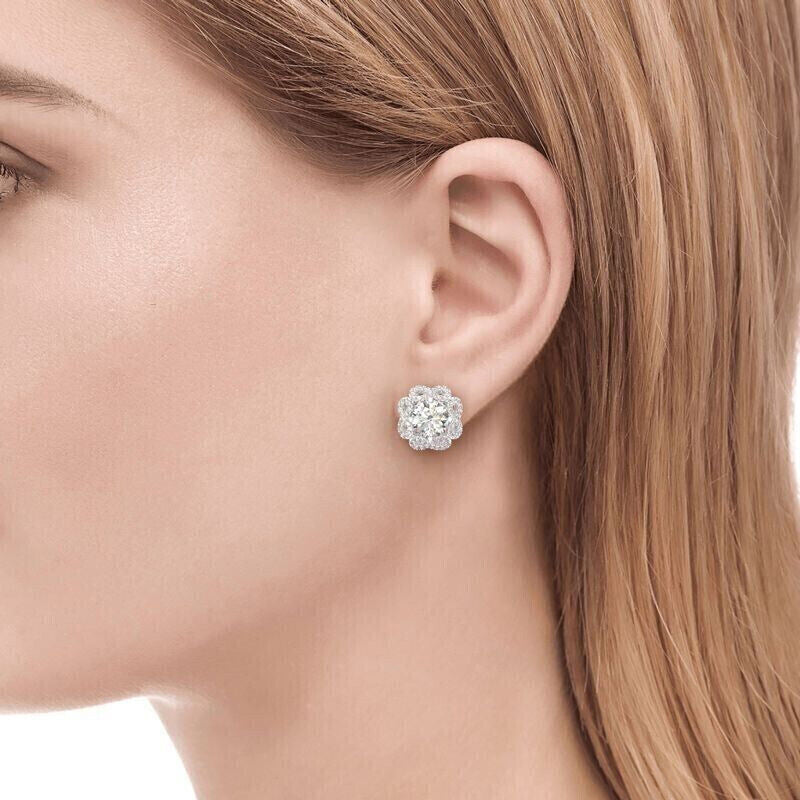 Romantic Earring for Special Moments