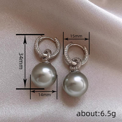 Elegant Piece for Every Occasion