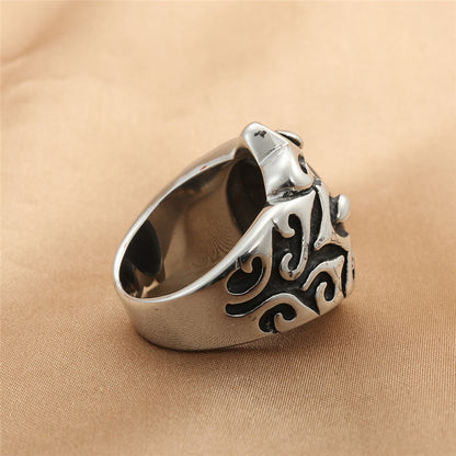 Classic Ring with Timeless Appeal