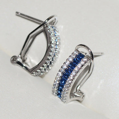 Classic Earring with Timeless Appeal