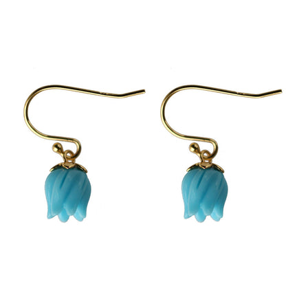 Classic Silver Earring with Timeless Appeal
