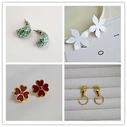 Vintage Handmade Gold Earring