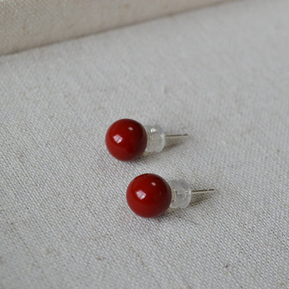 Charming Silver Earring for Any Occasion