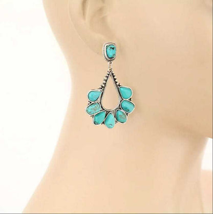 Stunning Earring for Daily Wear