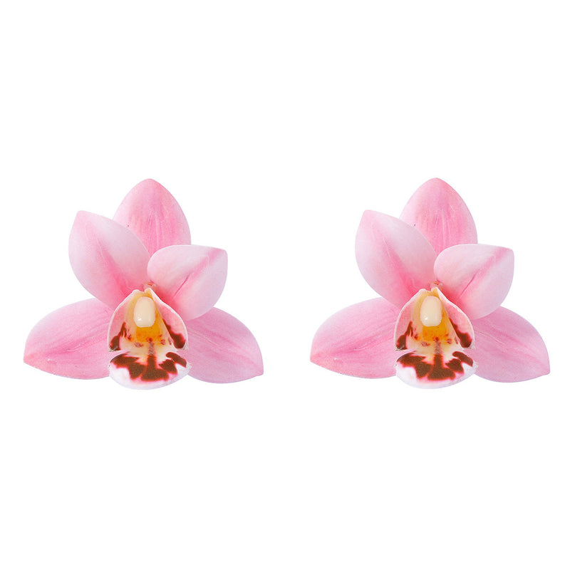 Charming Piece for Any Occasion