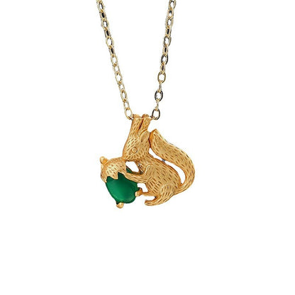 Romantic Gold Necklace for Special Moments
