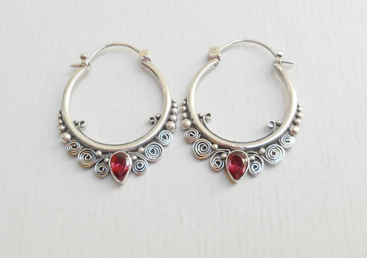 Charming Earring for Any Occasion