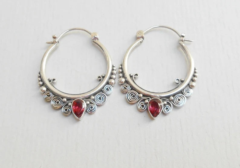 Classic Earring with Timeless Appeal