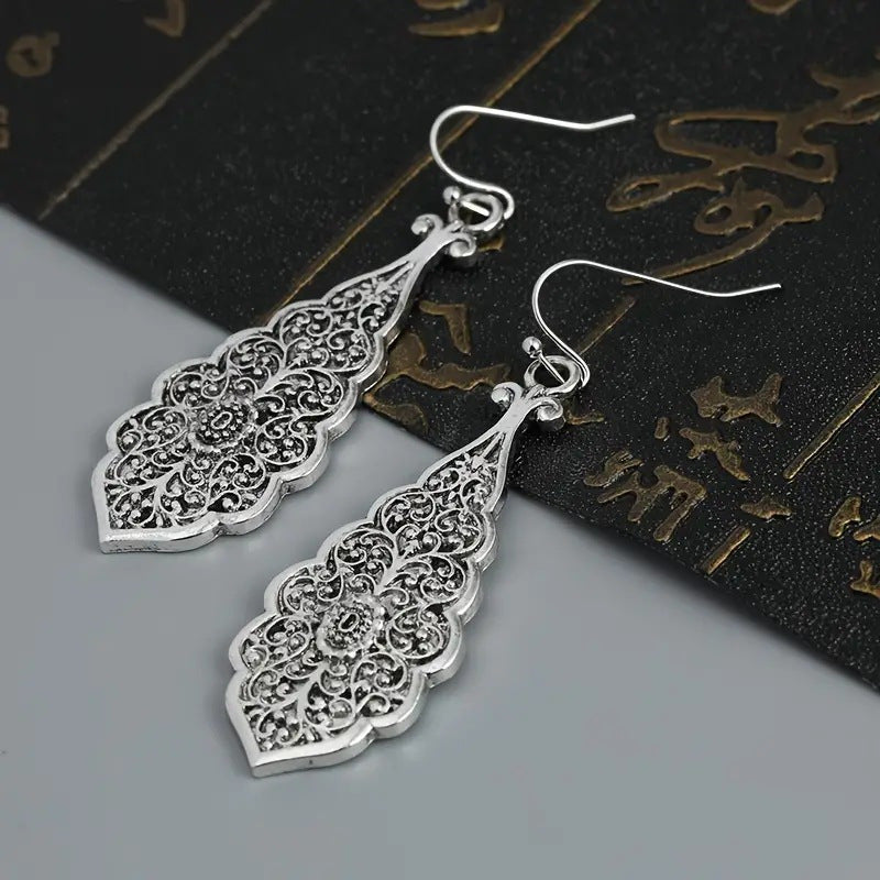 Beautiful Necklace with Unique Style