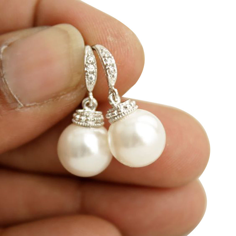 Stunning Pearl Earring for Daily Wear
