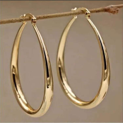 Delicate Artisan Silver Earring