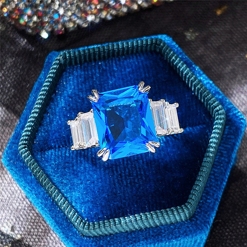 Classic Ring with Timeless Appeal
