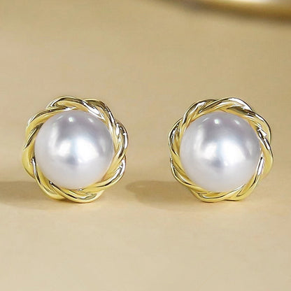Romantic Pearl Earring for Special Moments