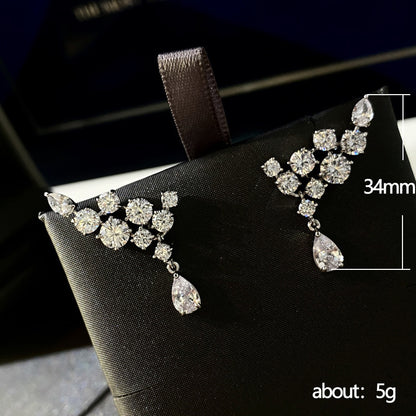 Stunning Gold Earring for Daily Wear