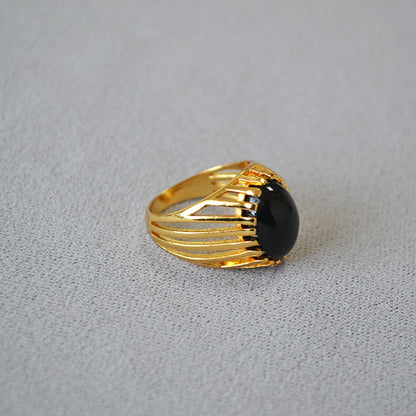 Charming Gold Ring for Any Occasion