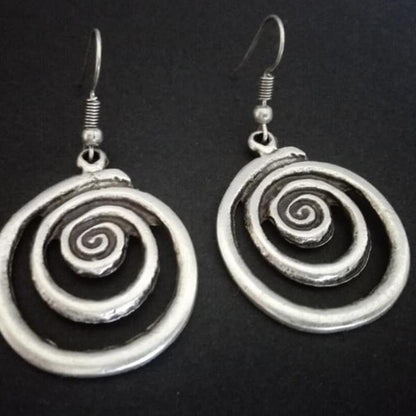 Charming Earring for Any Occasion