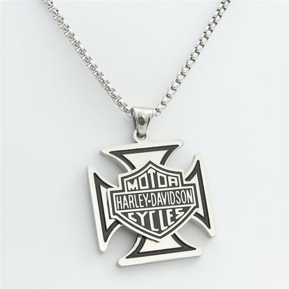 Elegant Pendant for Every Occasion