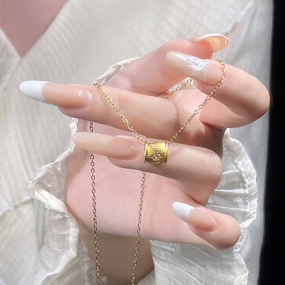 Charming Piece for Any Occasion