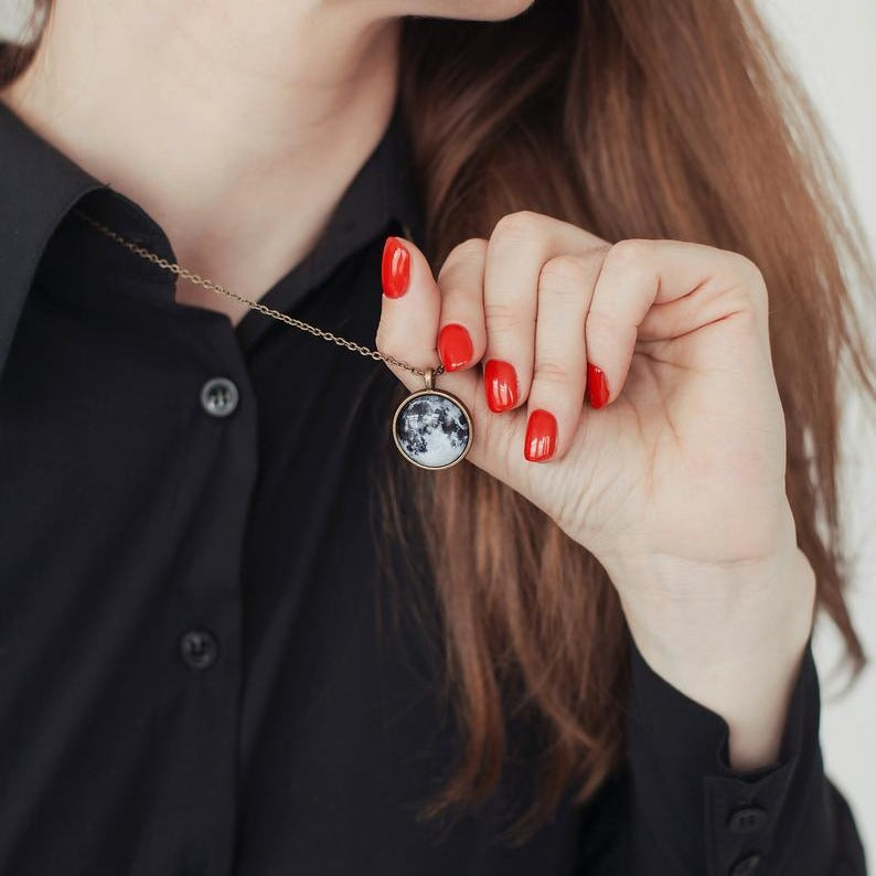 Charming Necklace for Any Occasion