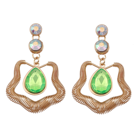 Charming Earring for Any Occasion