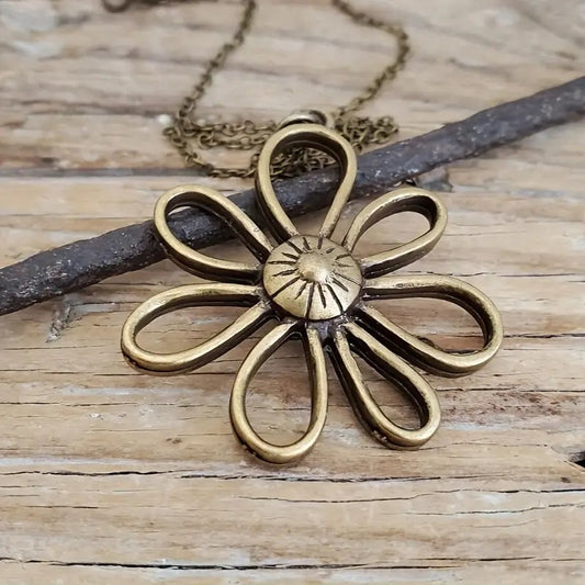 Classic Necklace with Timeless Appeal