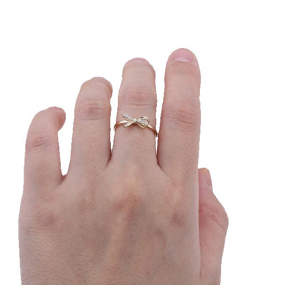 Charming Piece for Any Occasion