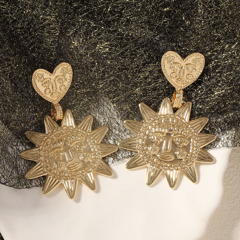 Classic Pendant with Timeless Appeal