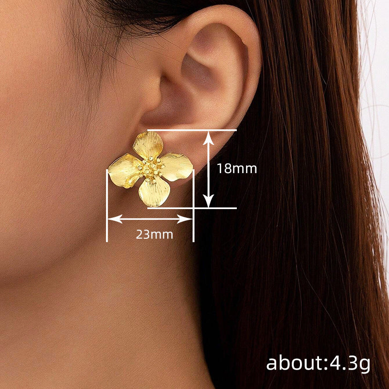 Vintage Handmade Earring