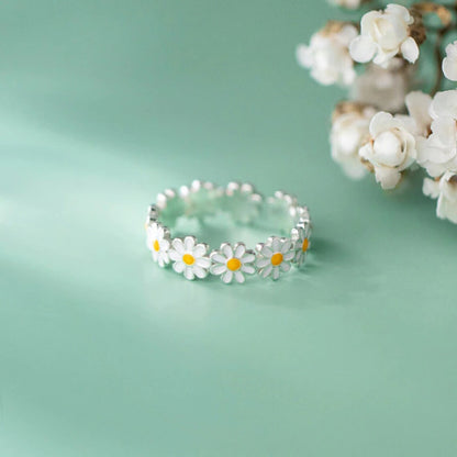 Stunning Ring for Daily Wear
