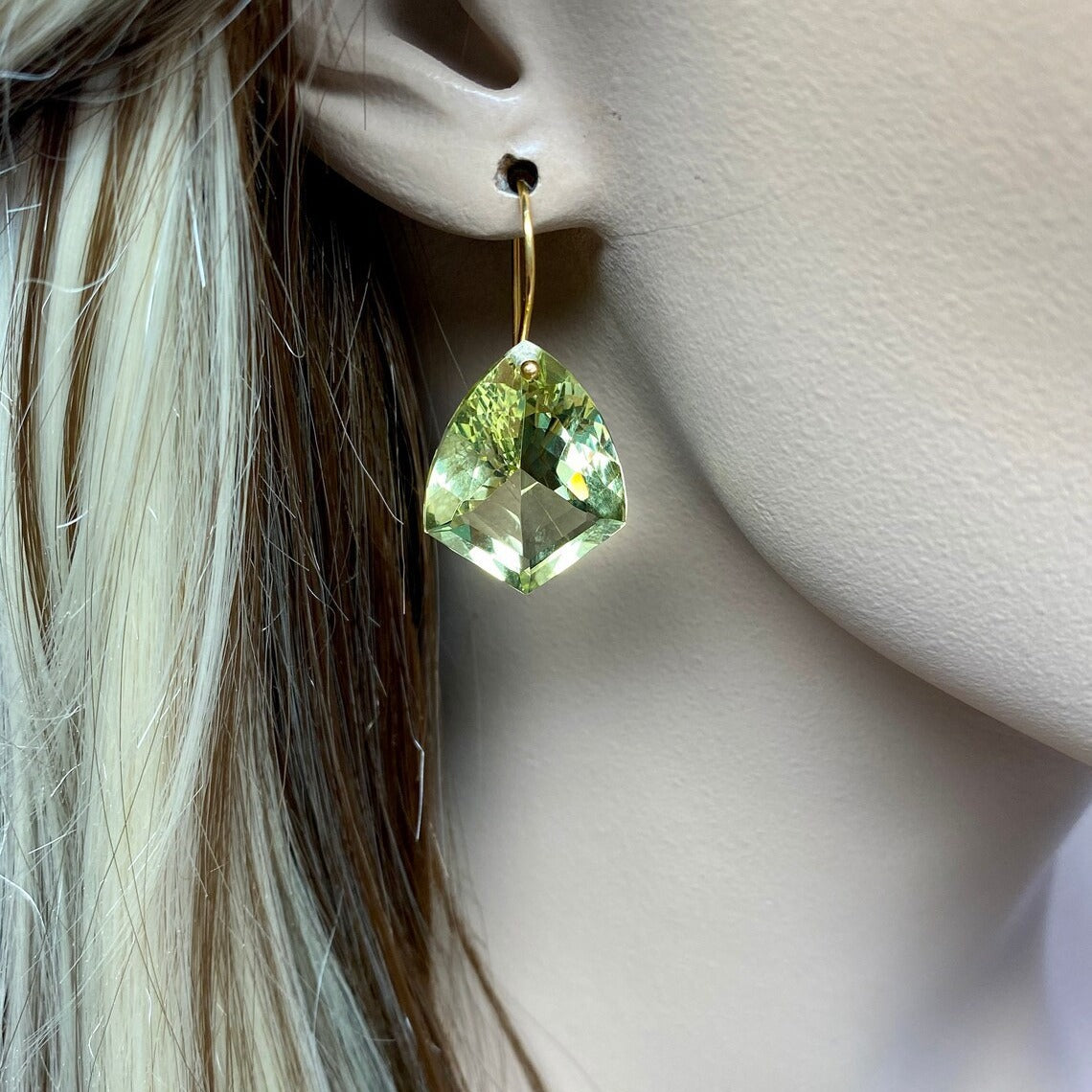 Elegant Earring for Every Occasion