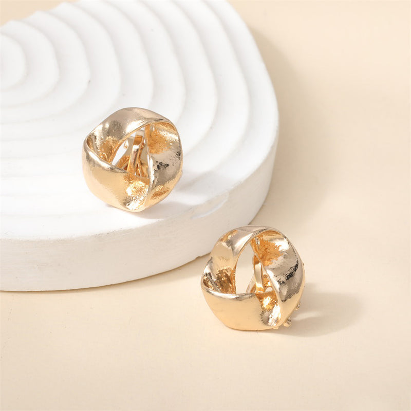 Delicate Artisan Gold Earring