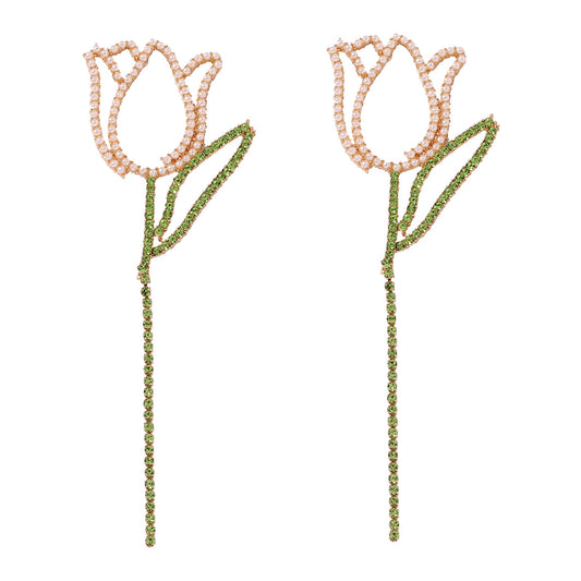 Charming Pearl Earring for Any Occasion