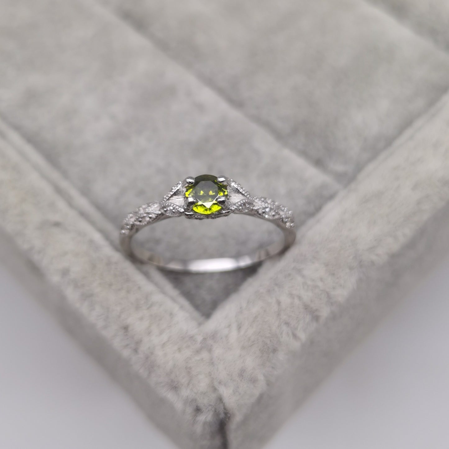 Stunning Ring for Daily Wear