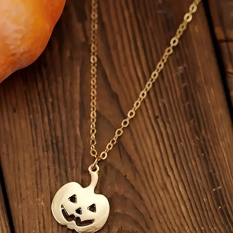 Romantic Gold Necklace for Special Moments
