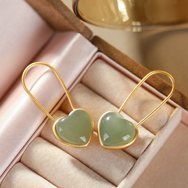 Vintage Handmade Gold Earring
