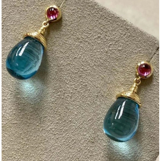 Classic Earring with Timeless Appeal