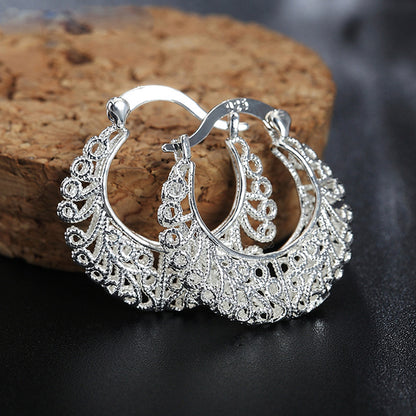 Stunning Earring for Daily Wear