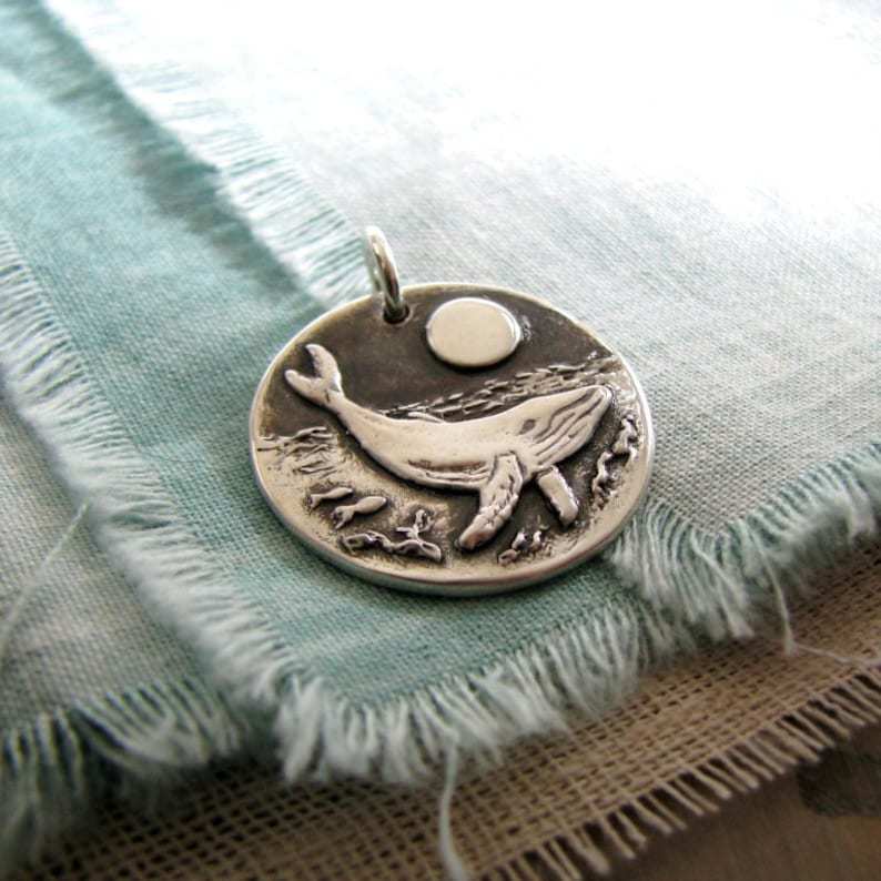 Classic Silver Necklace with Timeless Appeal