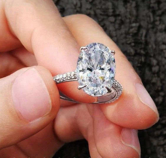 Stunning Ring for Daily Wear