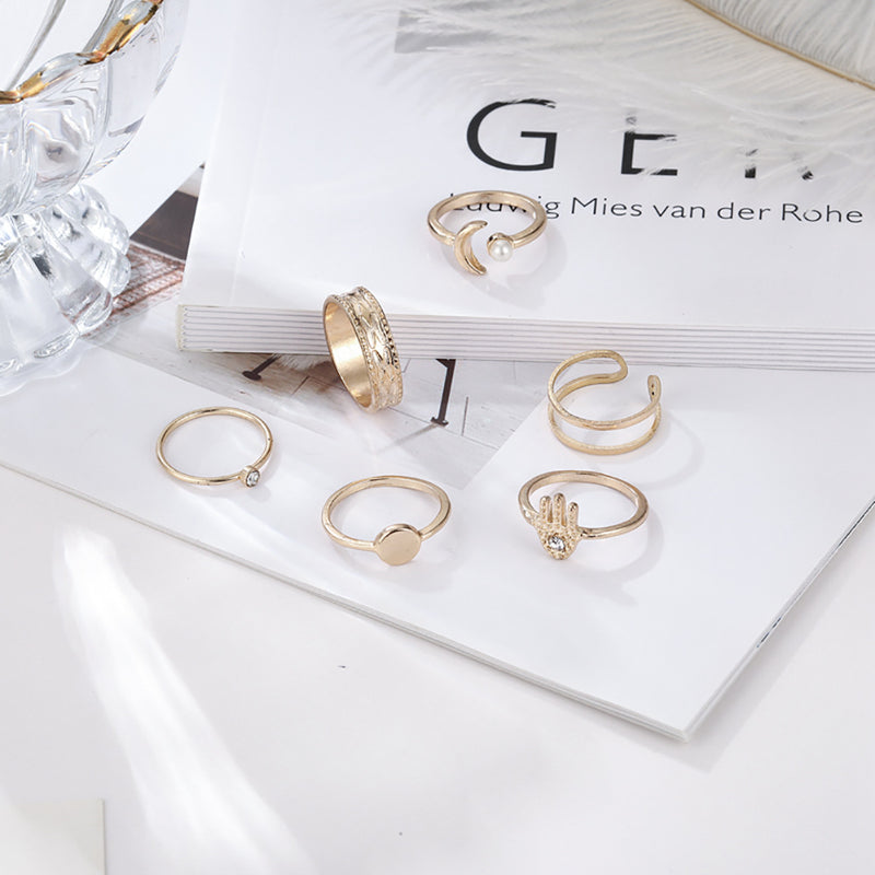 Charming Silver Set for Any Occasion