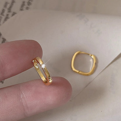 Stunning Earring for Daily Wear