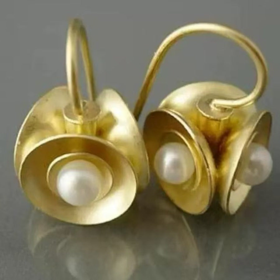Vintage Handmade Gold Earring