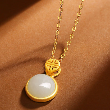 Romantic Gold Necklace for Special Moments