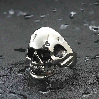 Classic Ring with Timeless Appeal