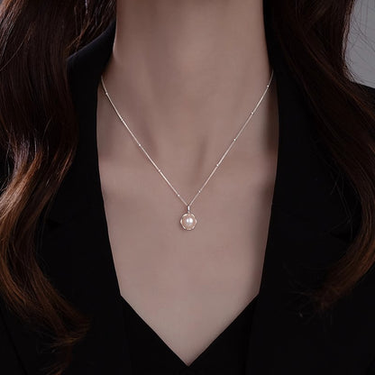 Charming Piece for Any Occasion