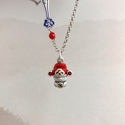 Elegant Silver Pendant for Every Occasion